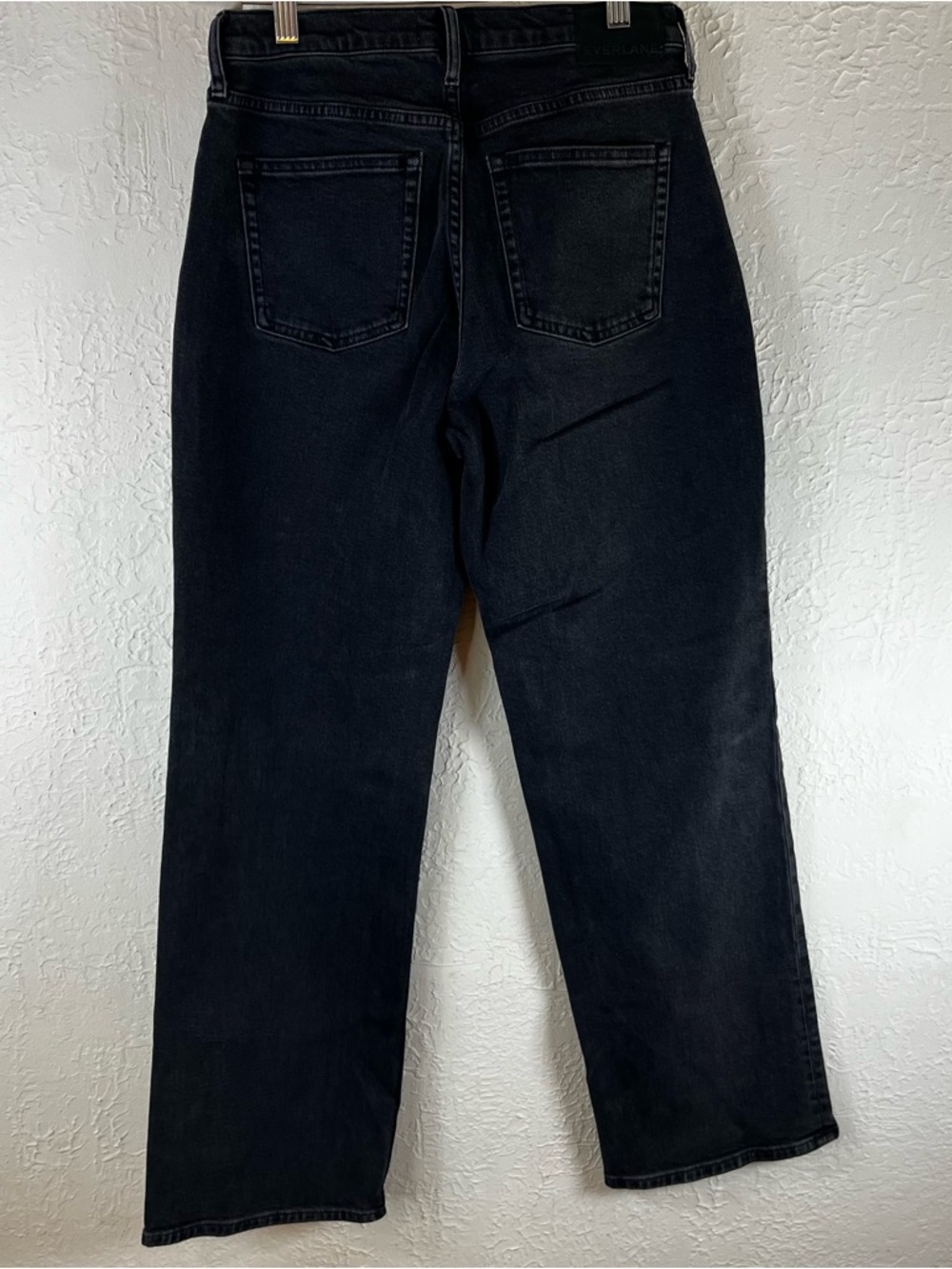 Everlane The 90's Forever Jeans in Washed Black - Picture 10 of 15